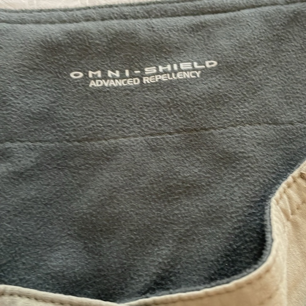 Columbia hiking pants. 14 short - Picture 5 of 7